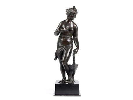 Bronzestatue der römischen Göttin Juno